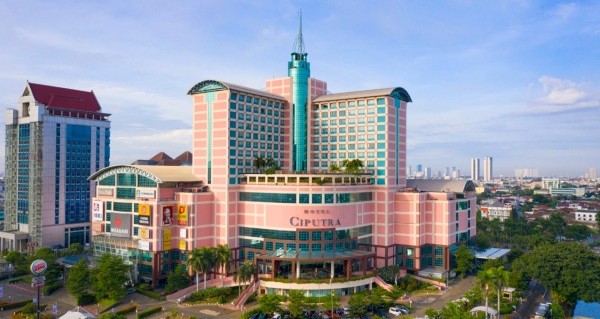 staycation Hotel Ciputra Jakarta